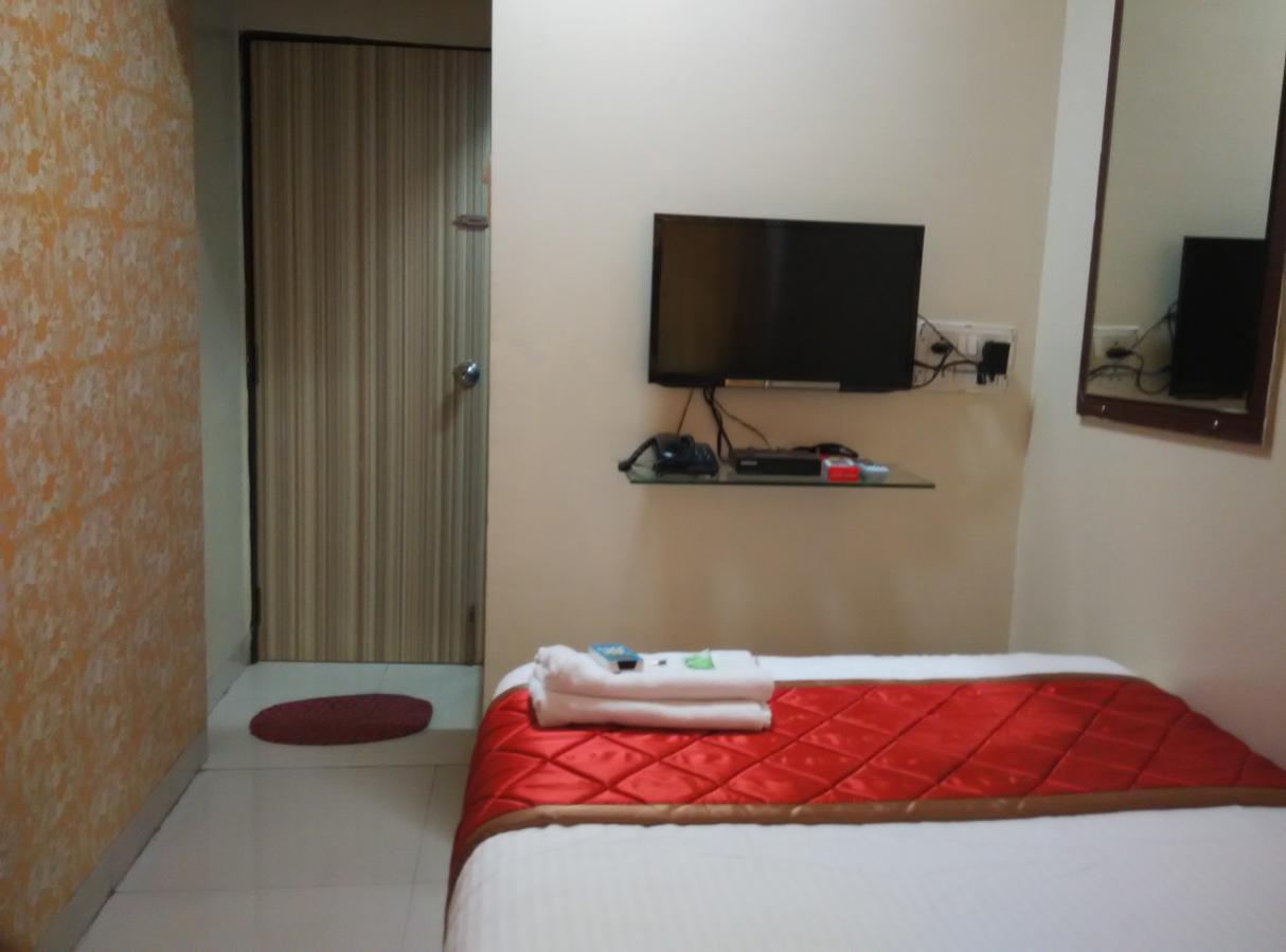 Hotel Silver Castle Mumbai Dış mekan fotoğraf
