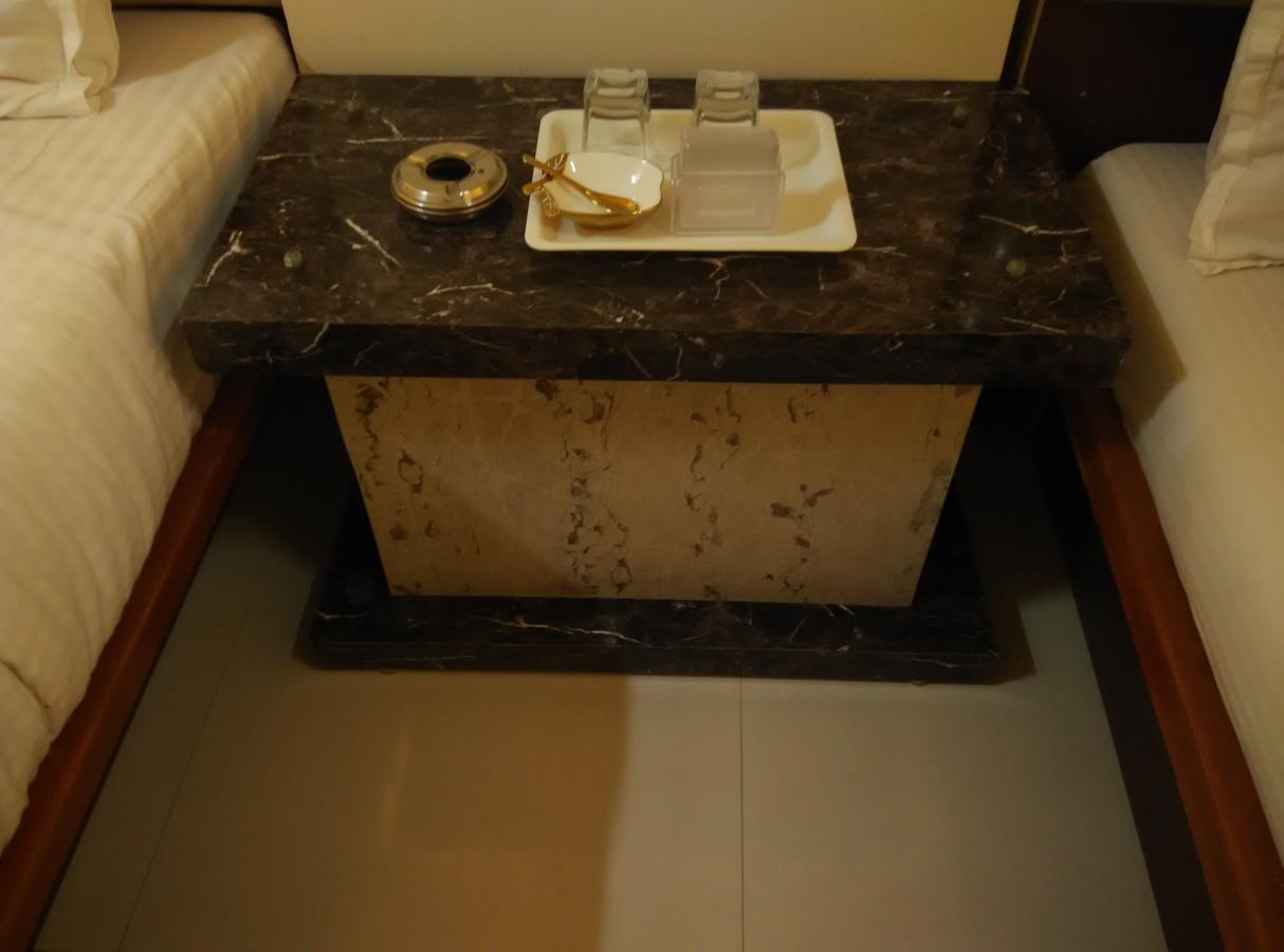 Hotel Silver Castle Mumbai Dış mekan fotoğraf