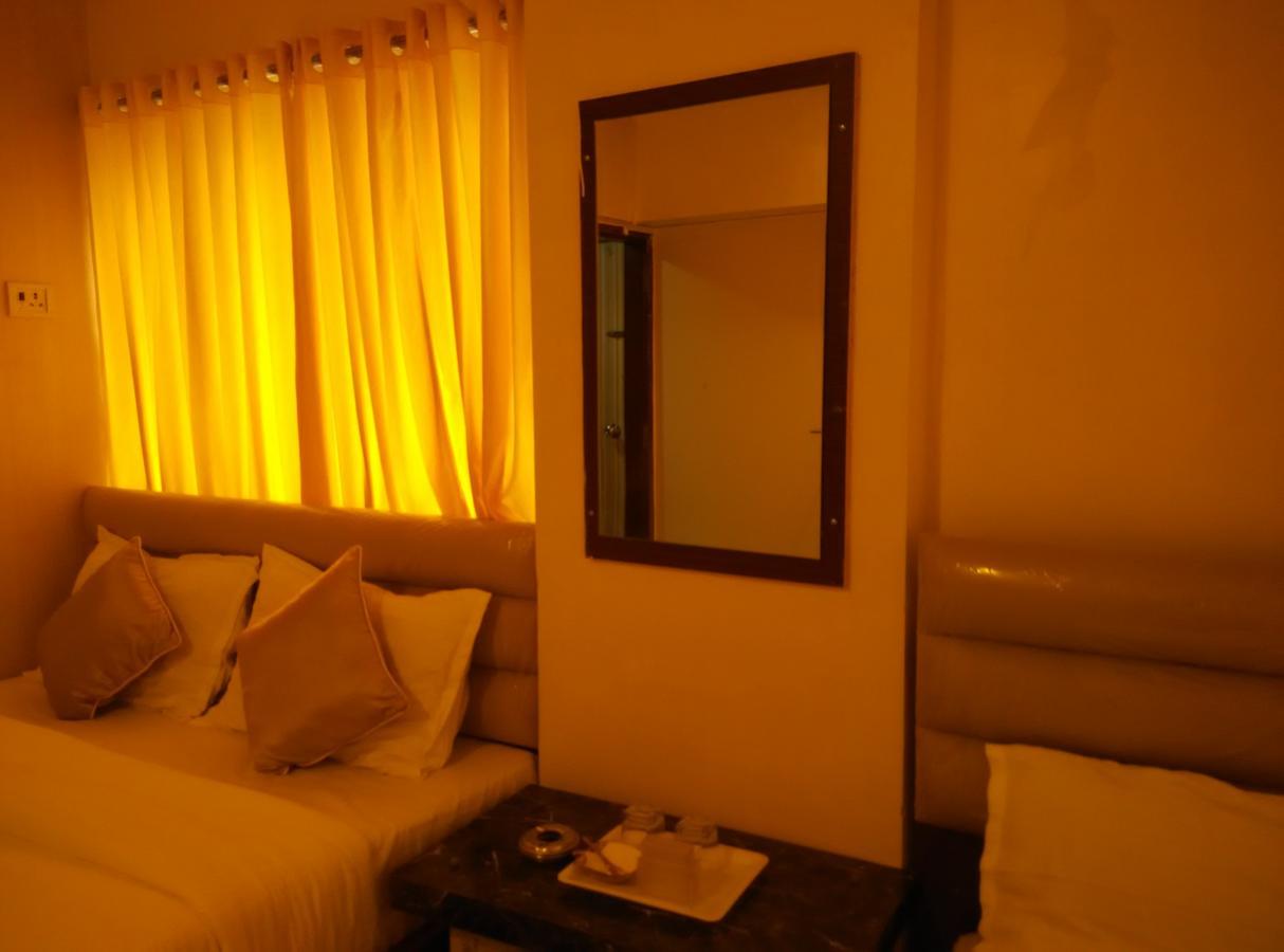 Hotel Silver Castle Mumbai Dış mekan fotoğraf