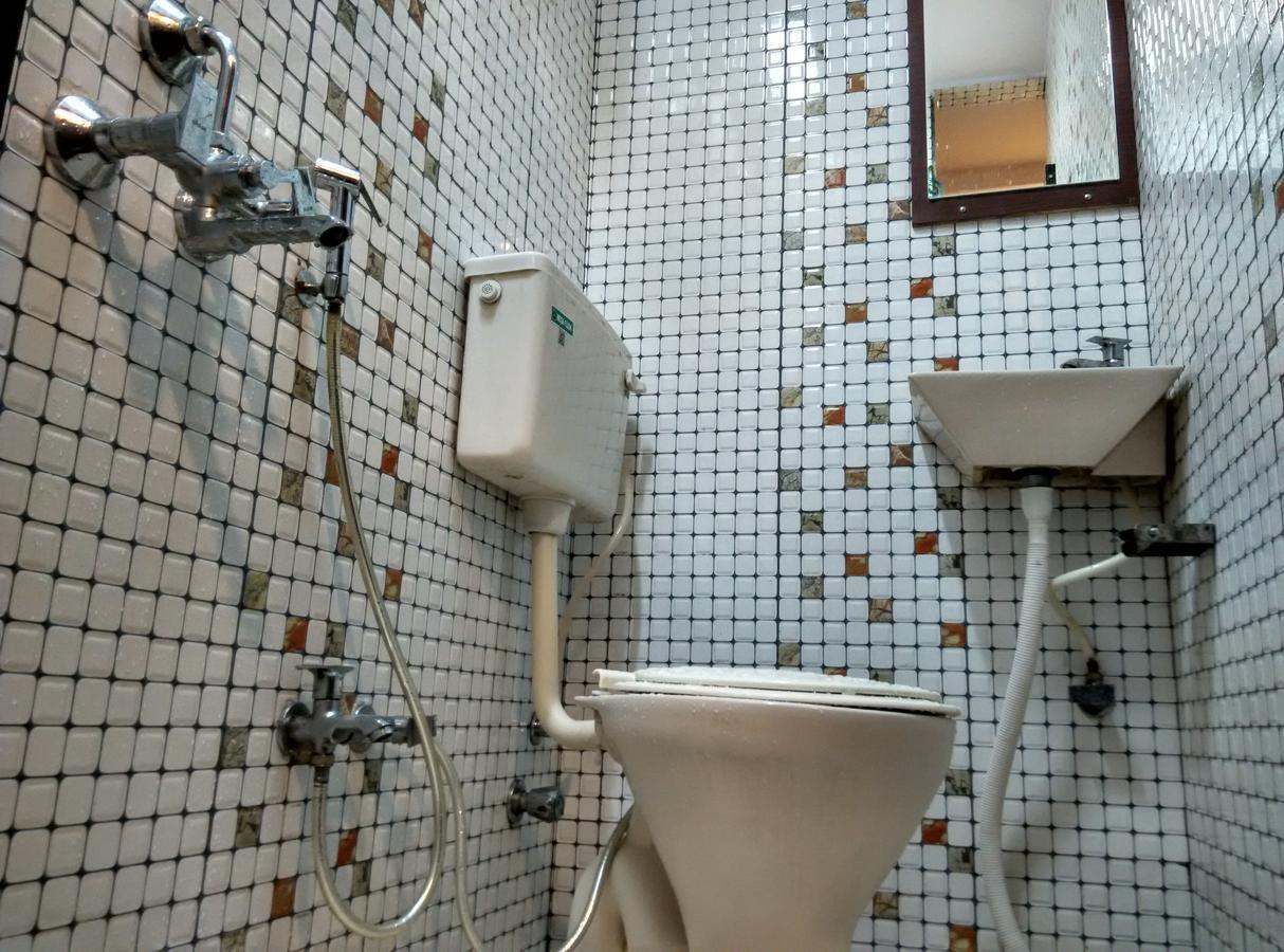 Hotel Silver Castle Mumbai Dış mekan fotoğraf