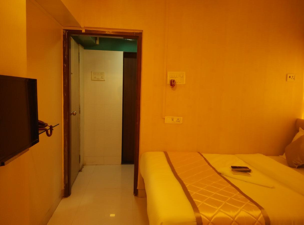 Hotel Silver Castle Mumbai Dış mekan fotoğraf
