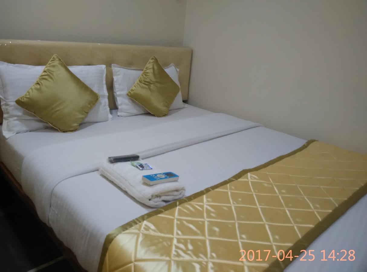 Hotel Silver Castle Mumbai Dış mekan fotoğraf