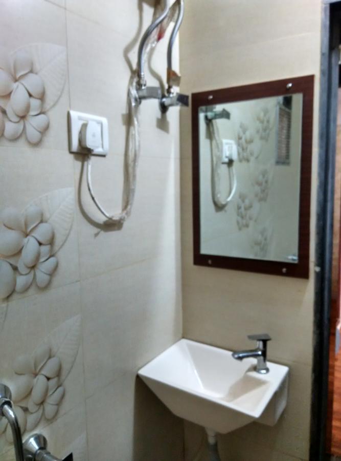Hotel Silver Castle Mumbai Dış mekan fotoğraf