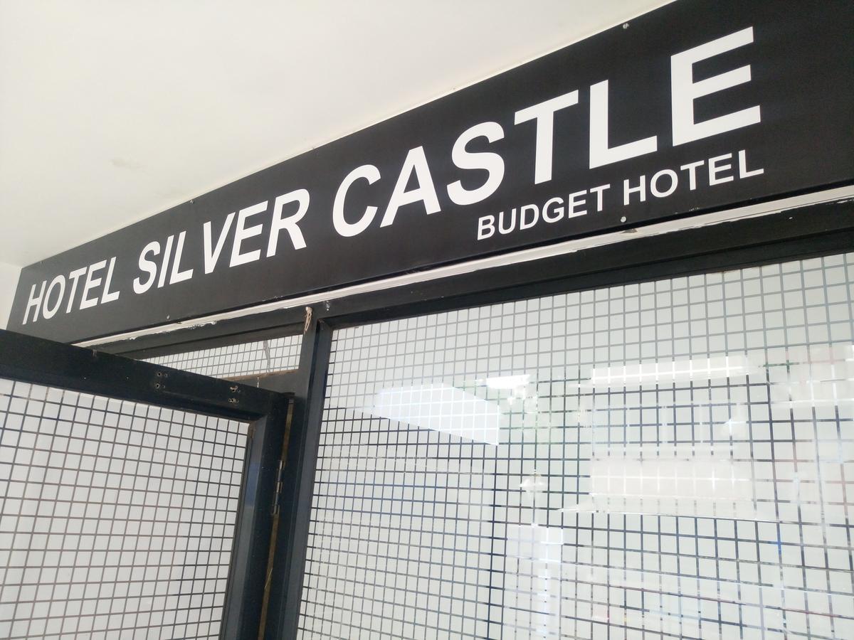 Hotel Silver Castle Mumbai Dış mekan fotoğraf